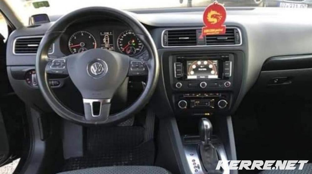 VW JETTA 2.0TDI DSG RKS 2012 